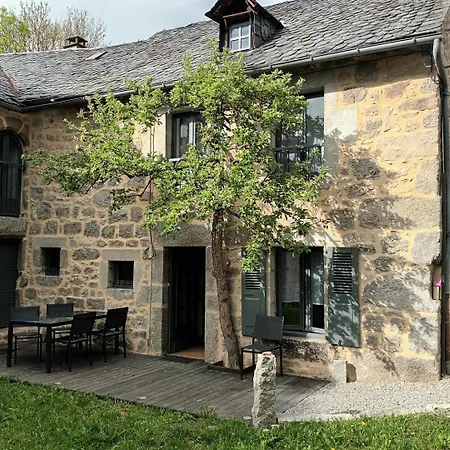 Cantagrel Feriehus *